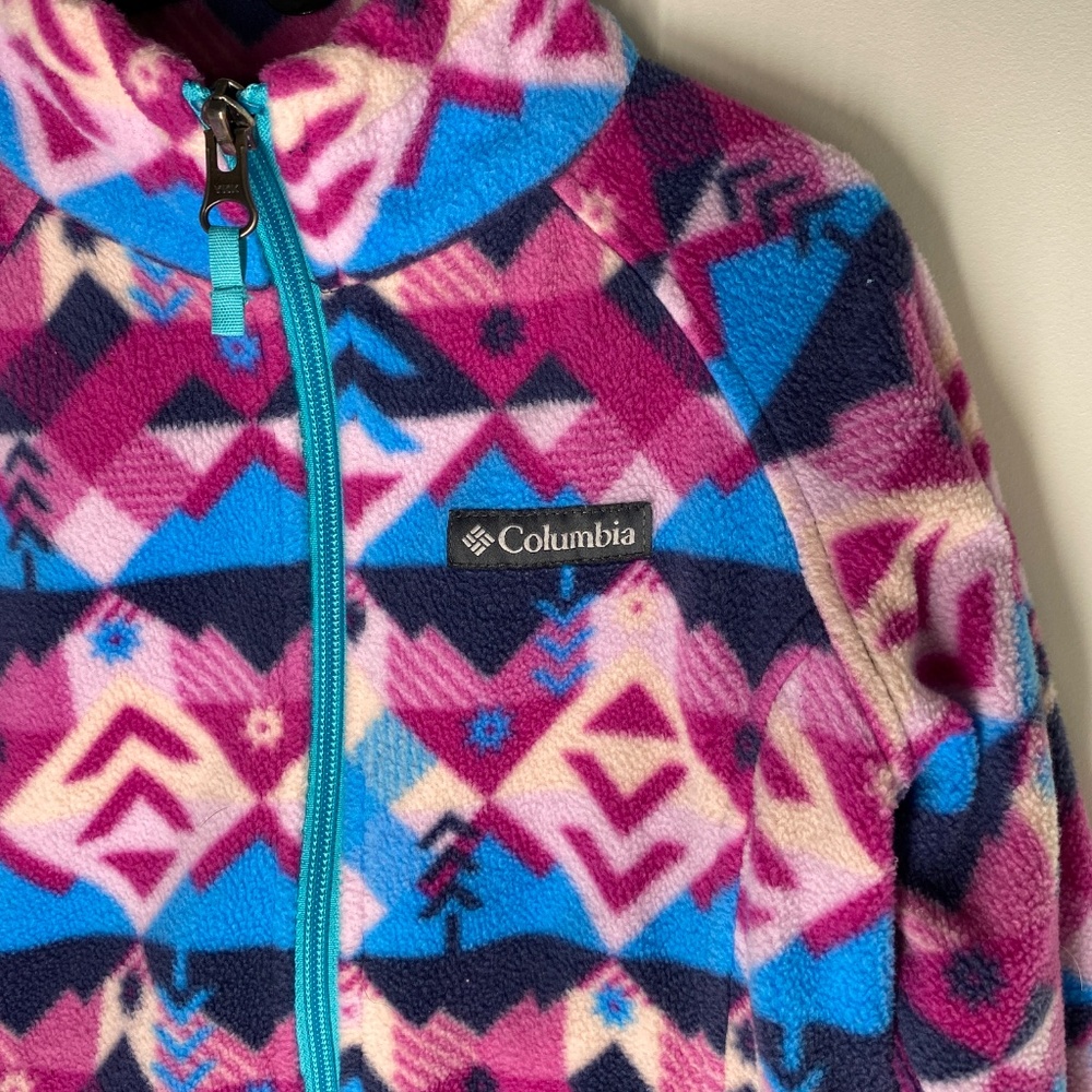 GIRLS COLUMBIA FLEEZE ZIP UP TOP LIKE NEW SIZE SMALL 7/8 PINK BLUE